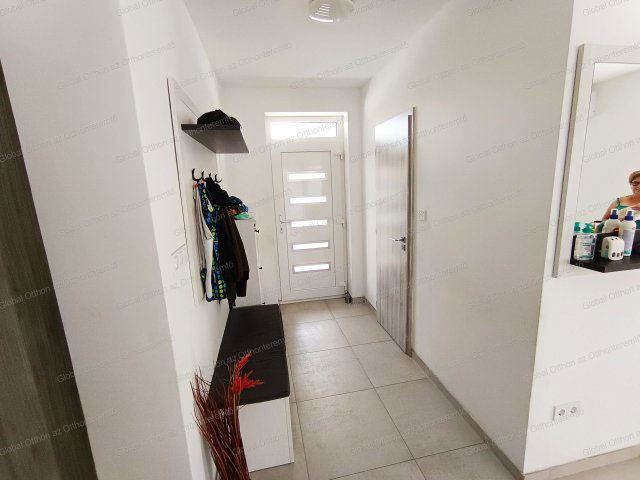 Eladó családi ház, Mosonmagyaróváron 84.9 M Ft, 2 szobás