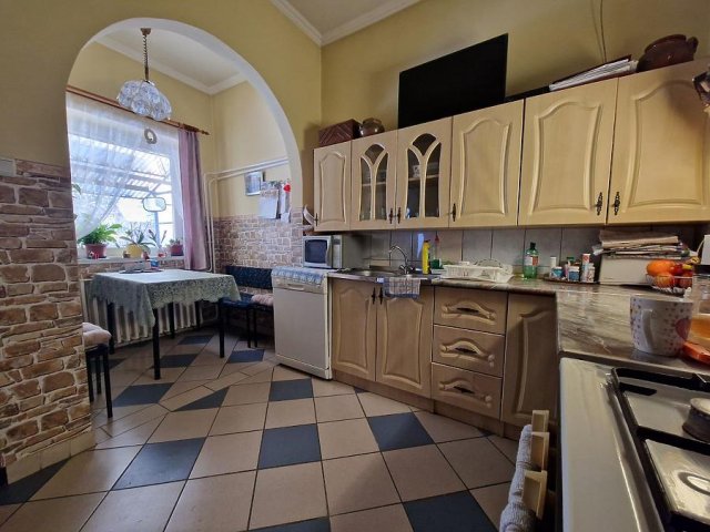 Eladó családi ház, Dunakeszin 93.5 M Ft, 2 szobás