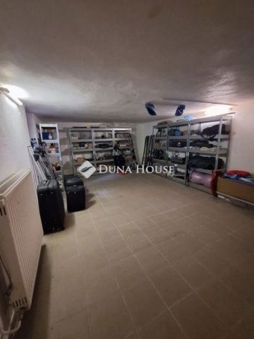 Eladó ikerház, Budapesten, II. kerületben 165 M Ft, 3 szobás