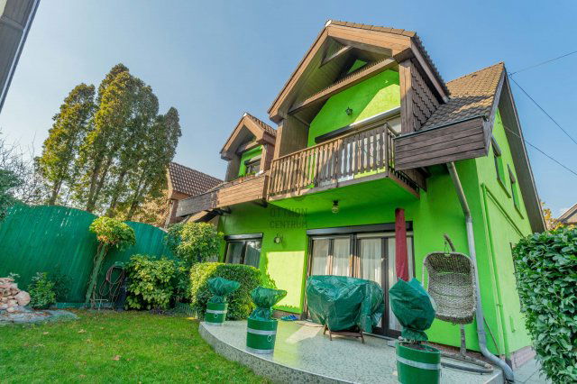 Eladó sorház, Szentendrén 137 M Ft, 5 szobás