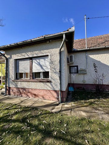 Eladó családi ház, Dióskálon 26.9 M Ft, 2+1 szobás