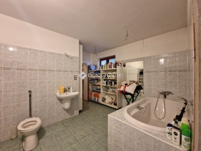 Eladó családi ház, Gyömrőn 115 M Ft, 3 szobás
