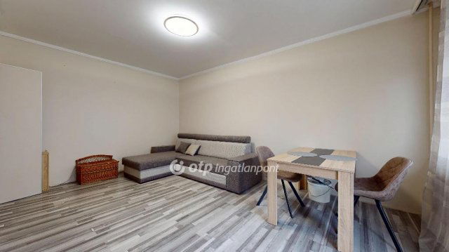 Eladó panellakás, Miskolcon 20.9 M Ft, 1 szobás