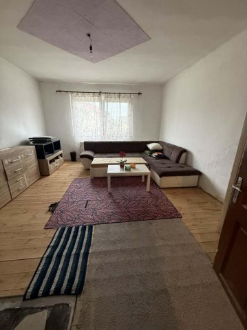 Eladó családi ház, Komáromban 38.4 M Ft, 3+1 szobás