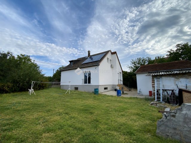 Eladó családi ház, Érden, Egervári utcában 154.9 M Ft