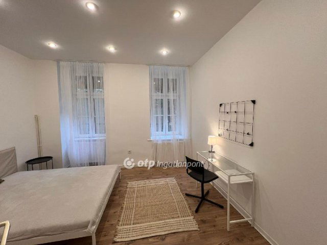 Eladó téglalakás, Budapesten, V. kerületben 95 M Ft, 3 szobás