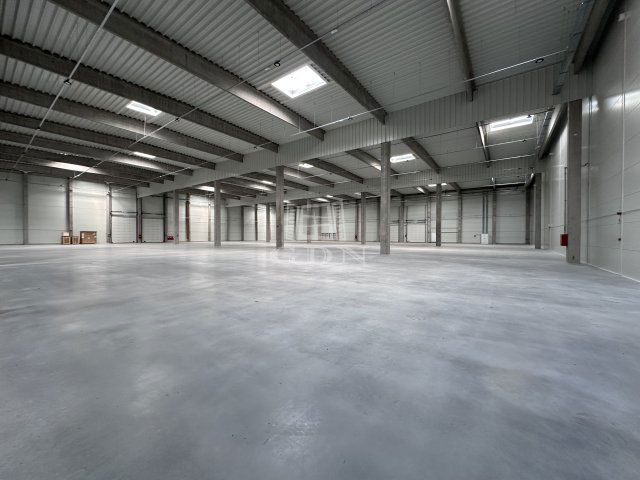 Kiadó ipari ingatlan, Vecsésen 29024 E Ft / hó