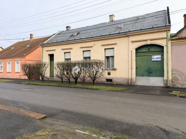 Eladó családi ház, Körmenden, Deák Ferenc utcában 48.5 M Ft