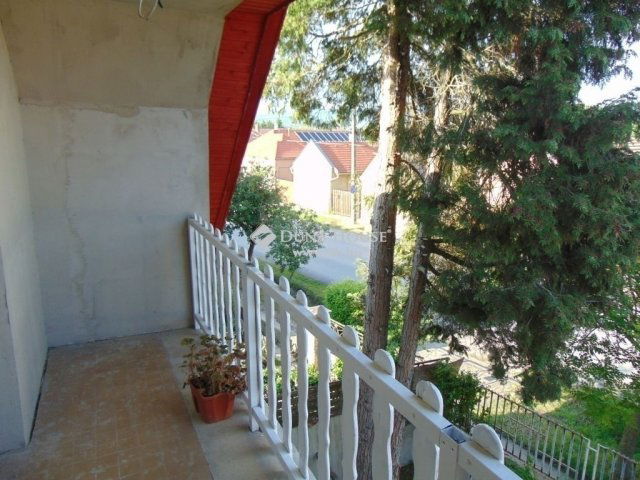Eladó családi ház, Pellérden 83.9 M Ft, 5 szobás