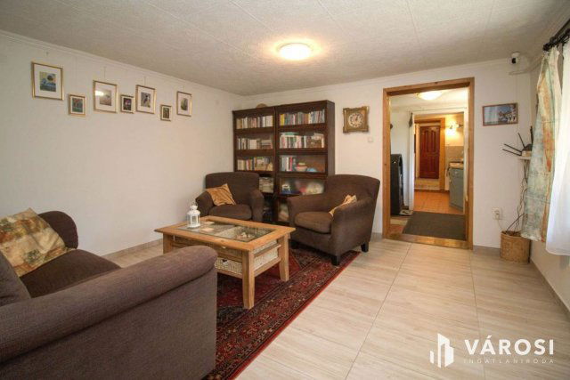 Eladó családi ház, Békéscsabán 24.5 M Ft, 3+1 szobás