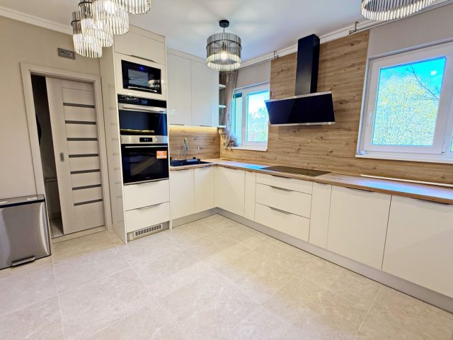 Eladó téglalakás, Debrecenben 114 M Ft, 3 szobás