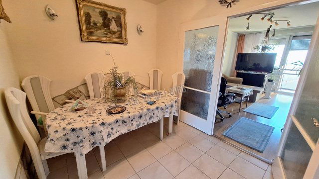 Eladó panellakás, Budapesten, XV. kerületben 69.9 M Ft, 3 szobás