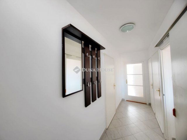 Eladó téglalakás, Szombathelyen, Bejczy István utcában 49 M Ft