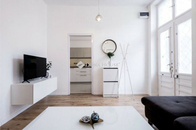 Eladó téglalakás, Budapesten, V. kerületben 114.9 M Ft, 2 szobás