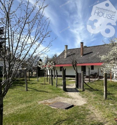 Eladó családi ház, Szankon 9.5 M Ft, 1+1 szobás