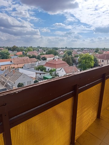 Eladó panellakás, Hajdúböszörményen 39 M Ft, 2 szobás