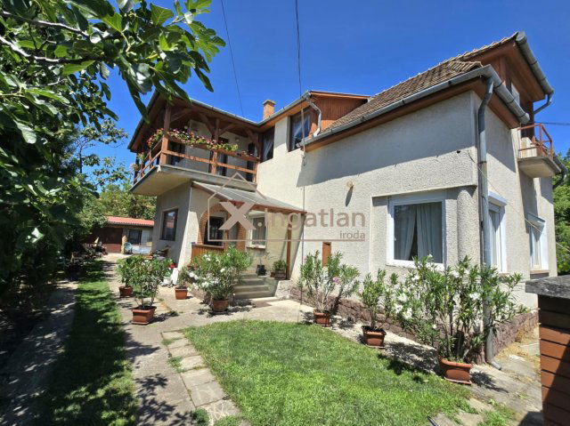 Eladó családi ház, Vecsésen, Szép utcában 124.9 M Ft