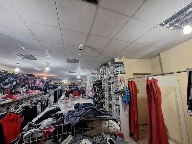 Eladó üzlethelyiség, Budapesten, XVI. kerületben 75 M Ft