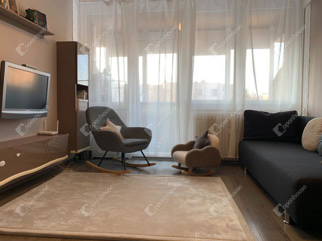 Eladó téglalakás, Nagykanizsán 37.2 M Ft, 3 szobás