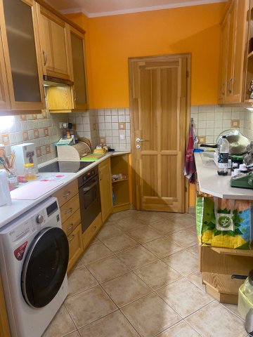 Eladó téglalakás, Dunaújvárosban 49.9 M Ft, 3 szobás