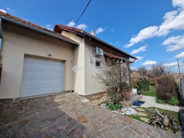 Eladó családi ház, Maglódon 130 M Ft, 3 szobás