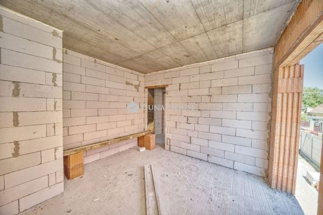 Eladó ikerház, Budapesten, XVIII. kerületben 137.5 M Ft, 6 szobás