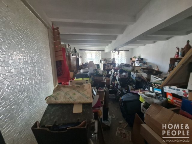 Eladó családi ház, Hódmezővásárhelyen 17 M Ft, 3 szobás