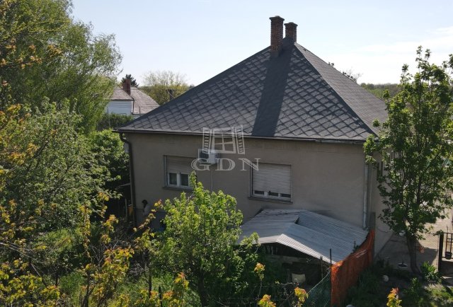 Eladó családi ház, Enyingen 47.9 M Ft, 3 szobás