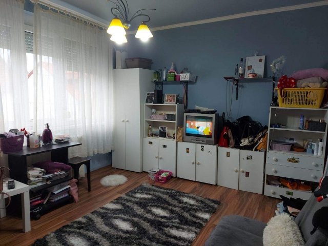 Eladó családi ház, Szegeden 97.5 M Ft, 4+1 szobás
