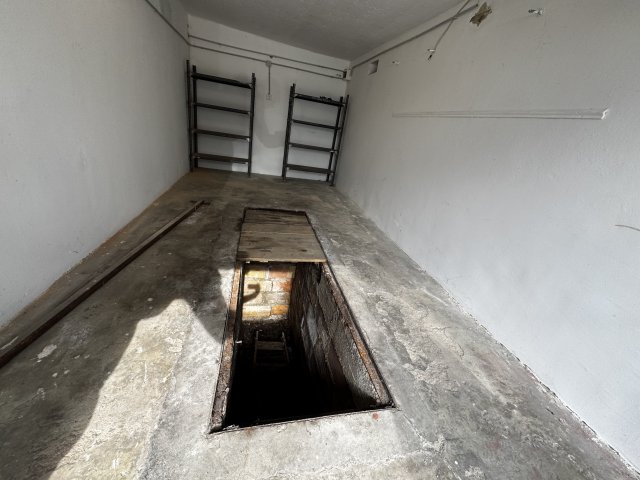 Eladó garázs, Győrött 10.49 M Ft / költözzbe.hu