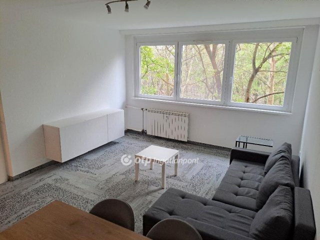 Eladó panellakás, Budapesten, XIV. kerületben 63.9 M Ft, 2 szobás