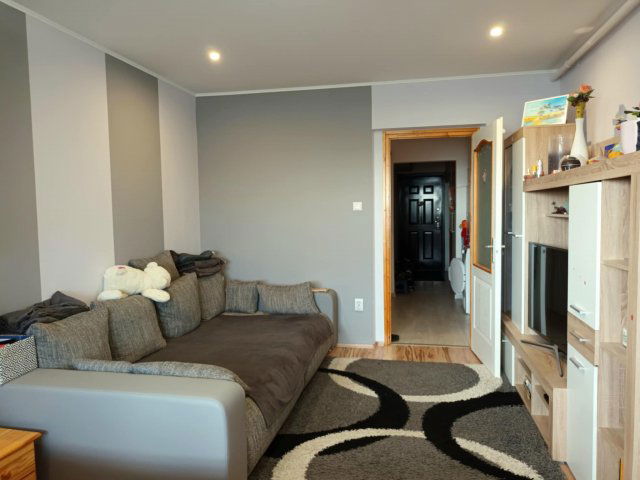 Eladó panellakás, Debrecenben, Borbíró téren 69.9 M Ft