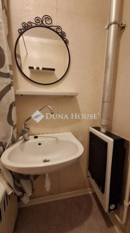 Eladó téglalakás, Székesfehérvárott 45.5 M Ft, 2 szobás