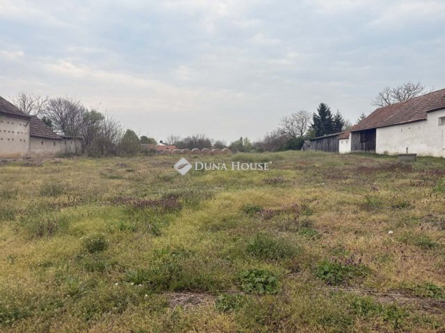 Eladó telek, Bágyogszováton 27.9 M Ft / költözzbe.hu