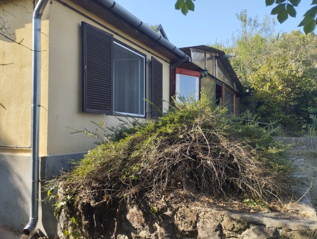 Eladó családi ház, Szentendrén 58 M Ft, 2+1 szobás