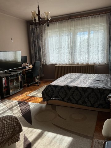 Eladó családi ház, Nyíregyházán 69.9 M Ft, 4+1 szobás