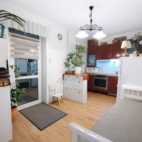 Eladó családi ház, Ráckevén 95 M Ft, 4 szobás