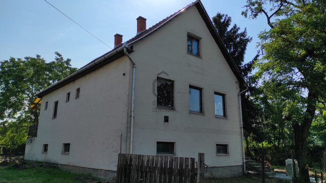 Eladó családi ház, Poroszlón 69 M Ft, 3 szobás