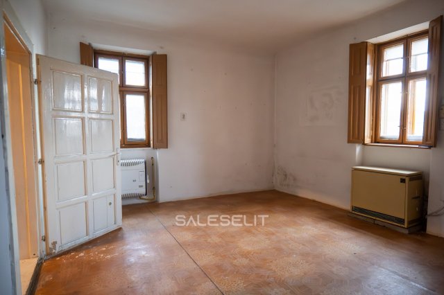 Eladó családi ház, Debrecenben 85 M Ft, 4 szobás