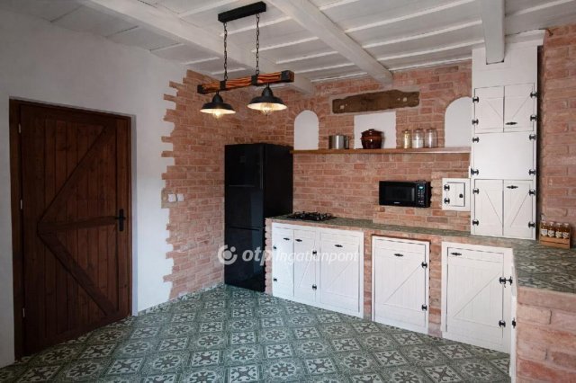 Eladó családi ház, Recsken 40 M Ft, 3+1 szobás