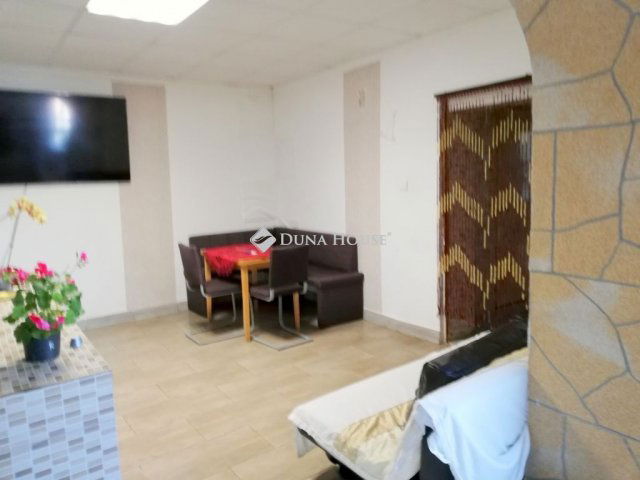 Eladó családi ház, Tiszavasváriban, Vasas utcában 21.5 M Ft