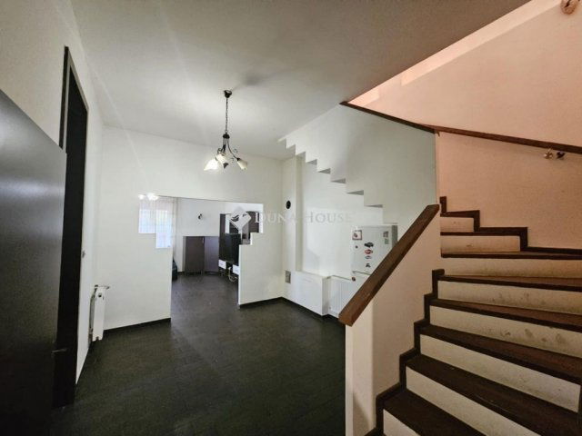 Eladó családi ház, Budapesten, IV. kerületben 139 M Ft, 3 szobás