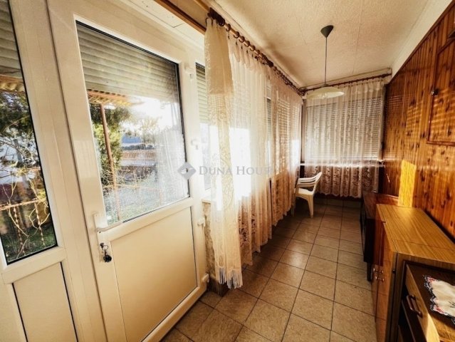 Eladó családi ház, Tápiószecsőn 34.9 M Ft, 2 szobás