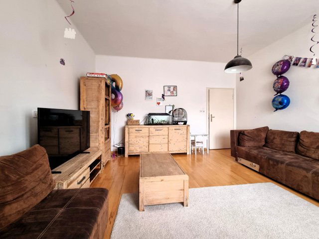 Eladó családi ház, Hegyeshalomban 73.125 M Ft, 3 szobás