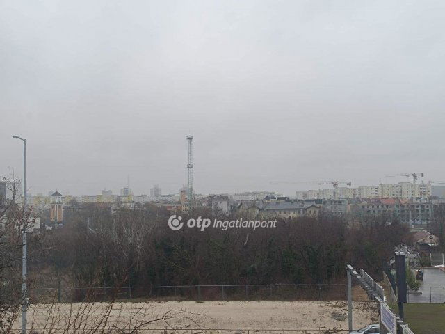 Eladó téglalakás, Budapesten, XI. kerületben 73.9 M Ft, 2 szobás