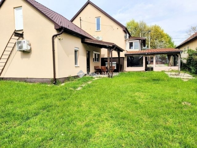 Eladó családi ház, Kerepesen 115 M Ft, 3 szobás
