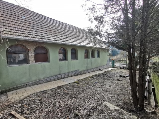 Eladó családi ház, Mánfán 14.99 M Ft, 3 szobás