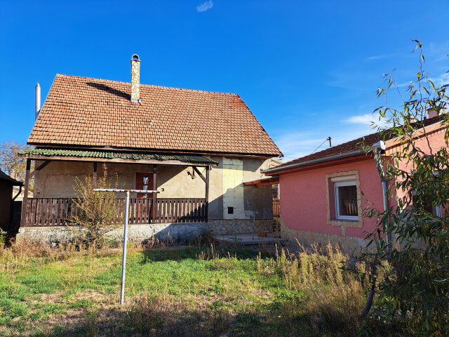 Eladó családi ház, Pilisen, Bethlen Gábor utcában 47.5 M Ft