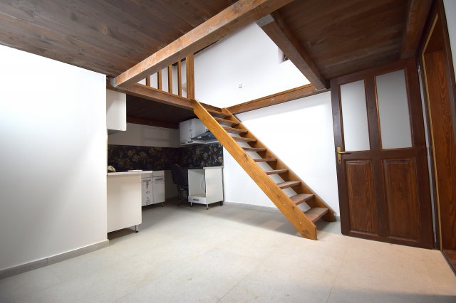 Kiadó téglalakás, albérlet, Miskolcon 165 E Ft / hó, 1 szobás