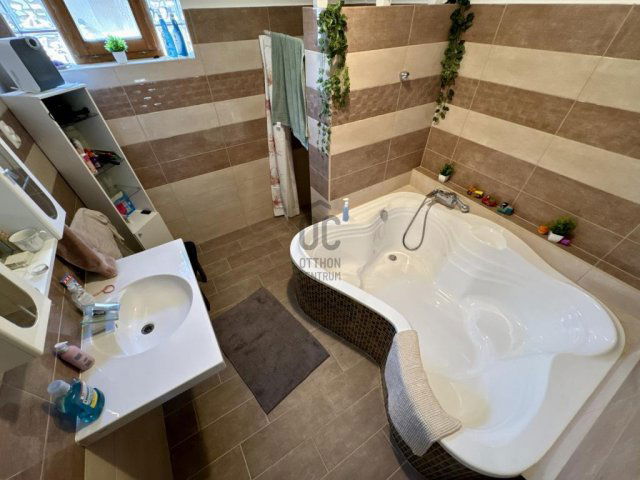 Eladó családi ház, Nagykanizsán 45 M Ft, 5 szobás